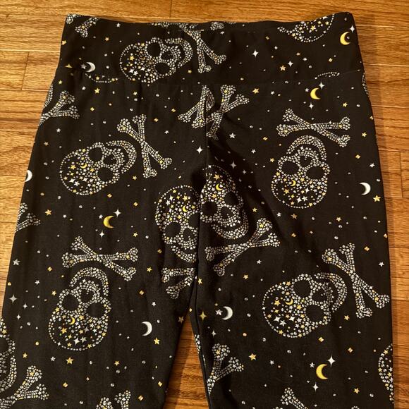 High-Waisted Black Celestial Skull & Crossbones Leggings -L - Picture 3 of 8